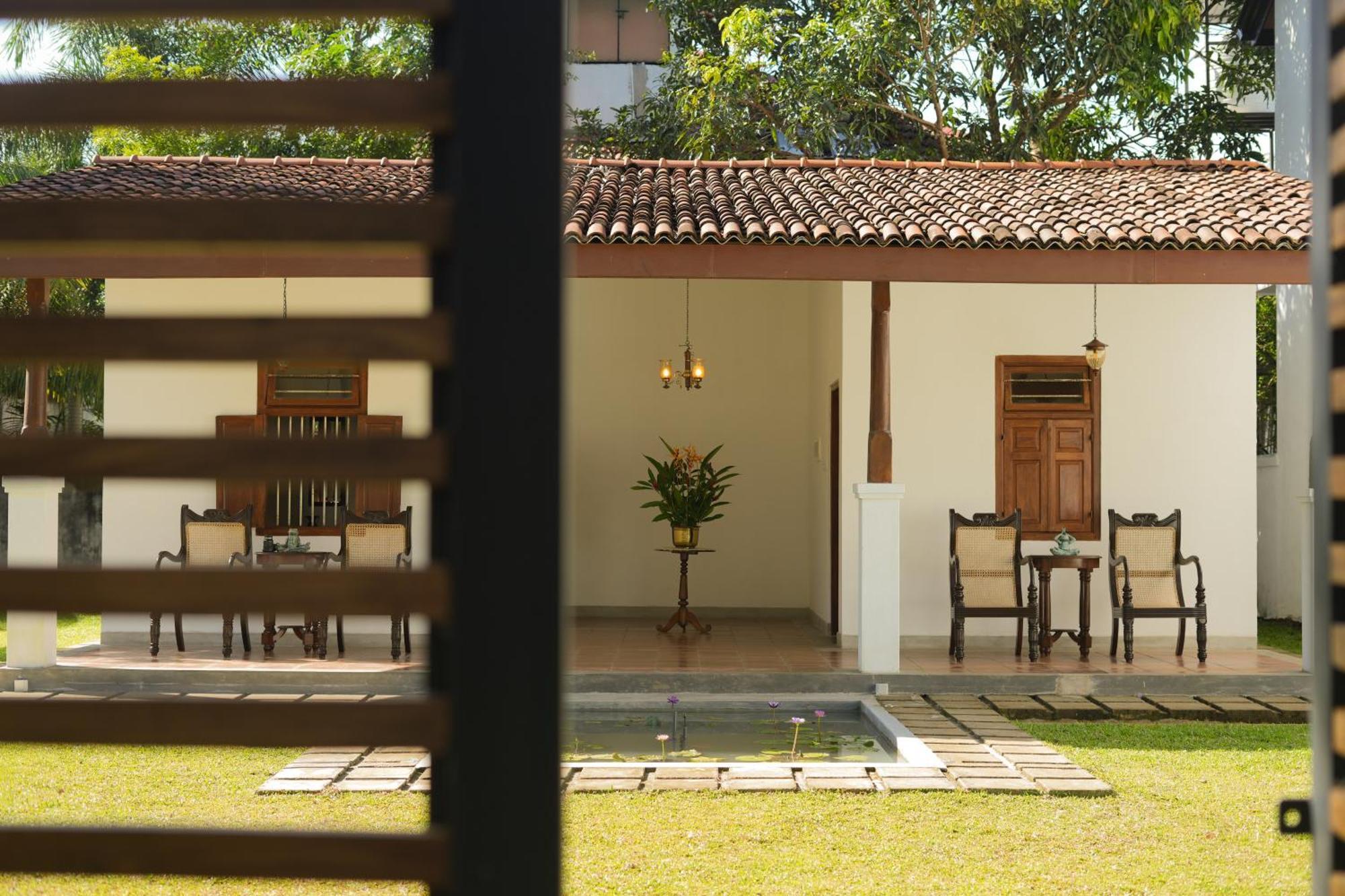 Summer House - Private Villa Close To International Airport Bia Джа-Ела Екстериор снимка