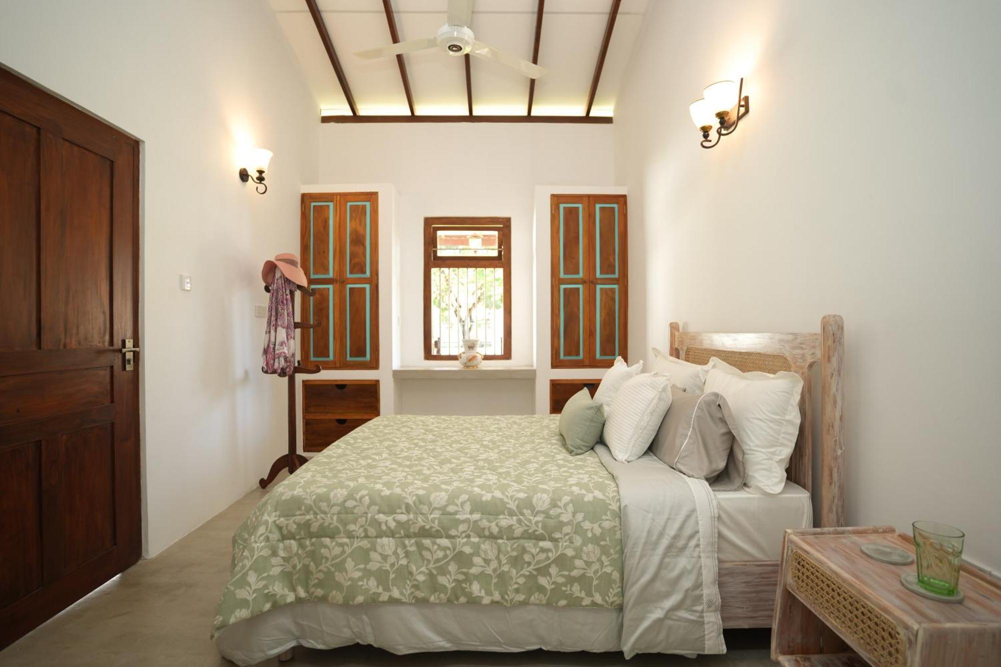 Summer House - Private Villa Close To International Airport Bia Джа-Ела Екстериор снимка