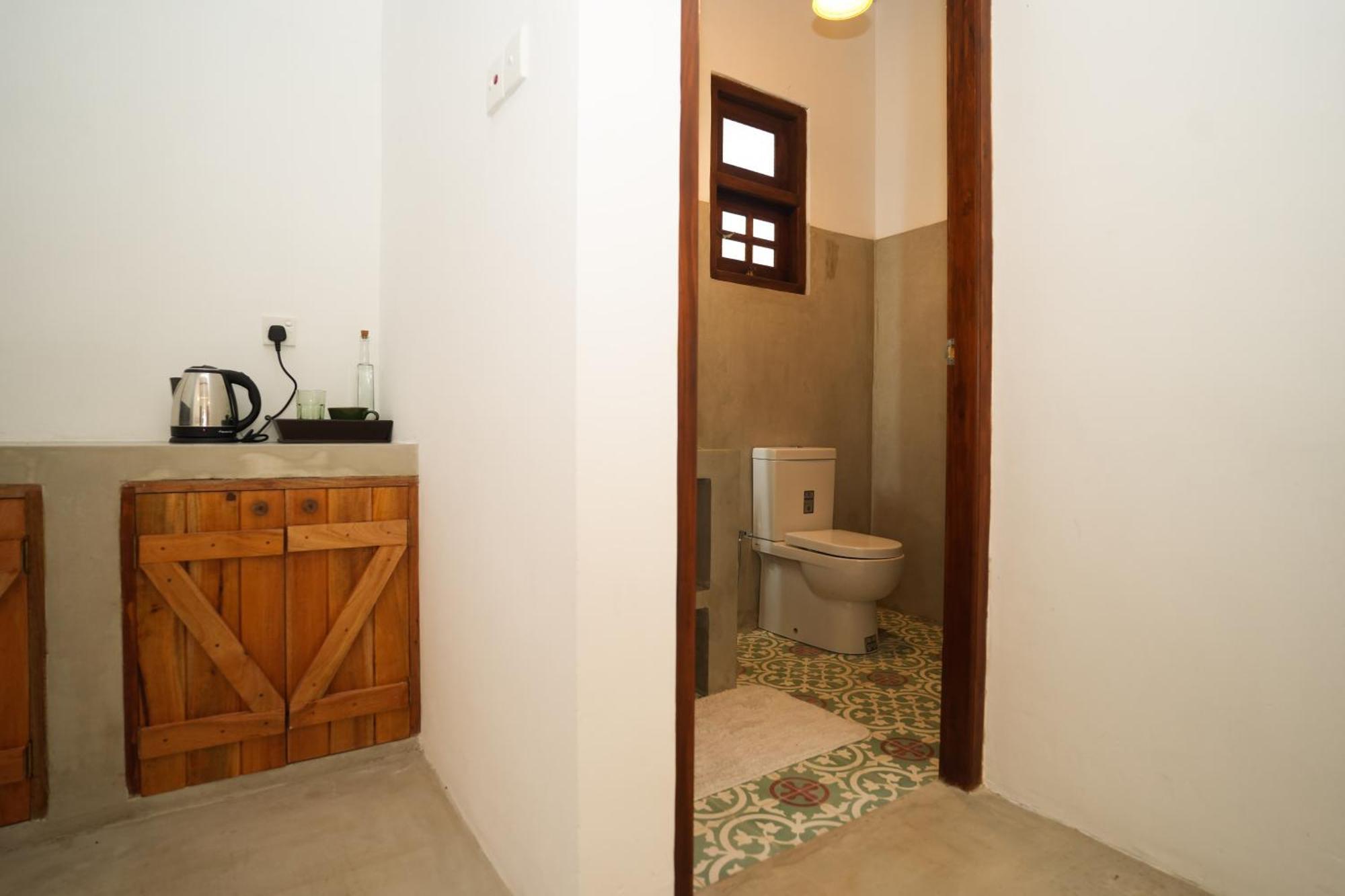 Summer House - Private Villa Close To International Airport Bia Джа-Ела Екстериор снимка