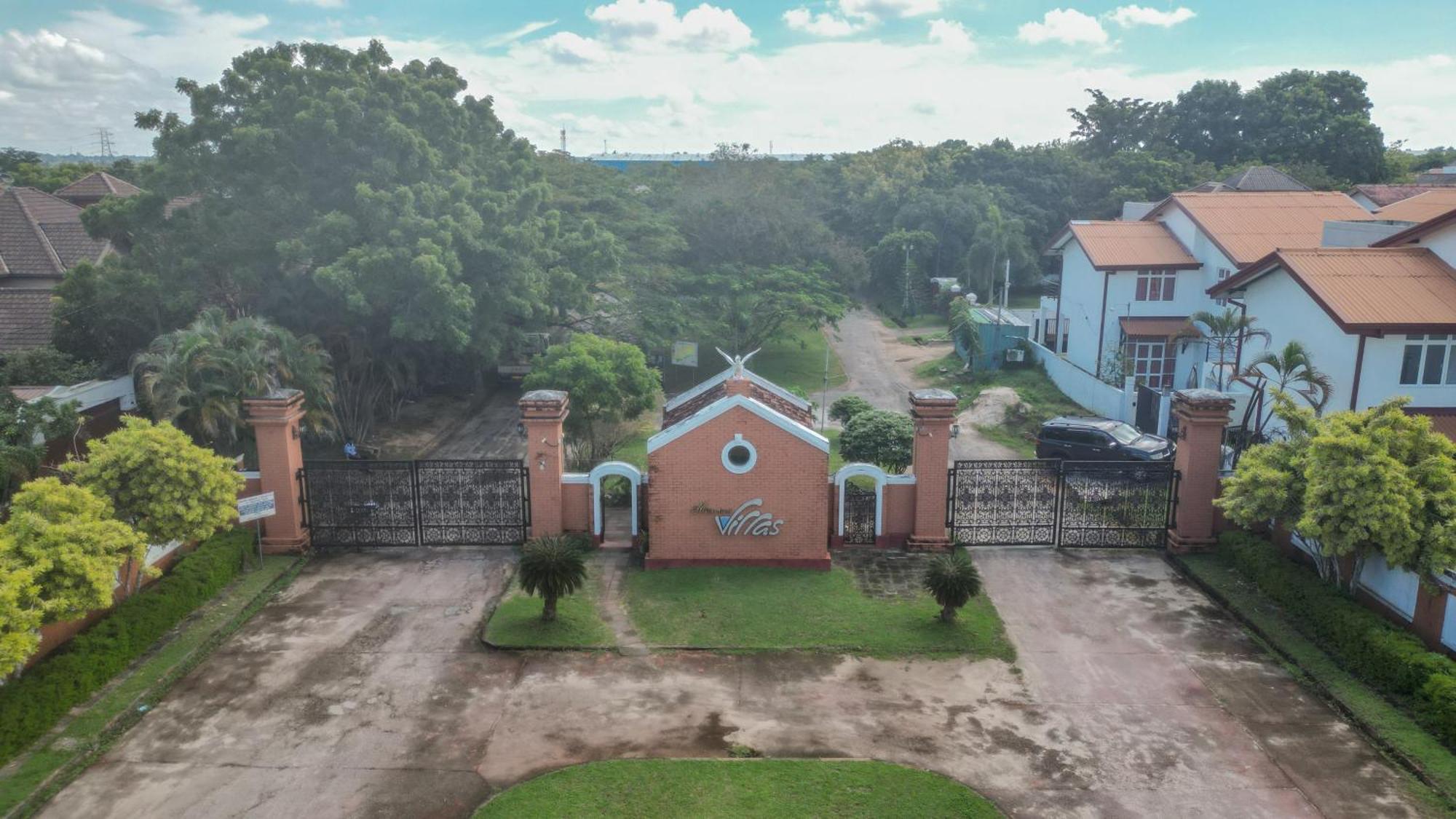 Summer House - Private Villa Close To International Airport Bia Джа-Ела Екстериор снимка