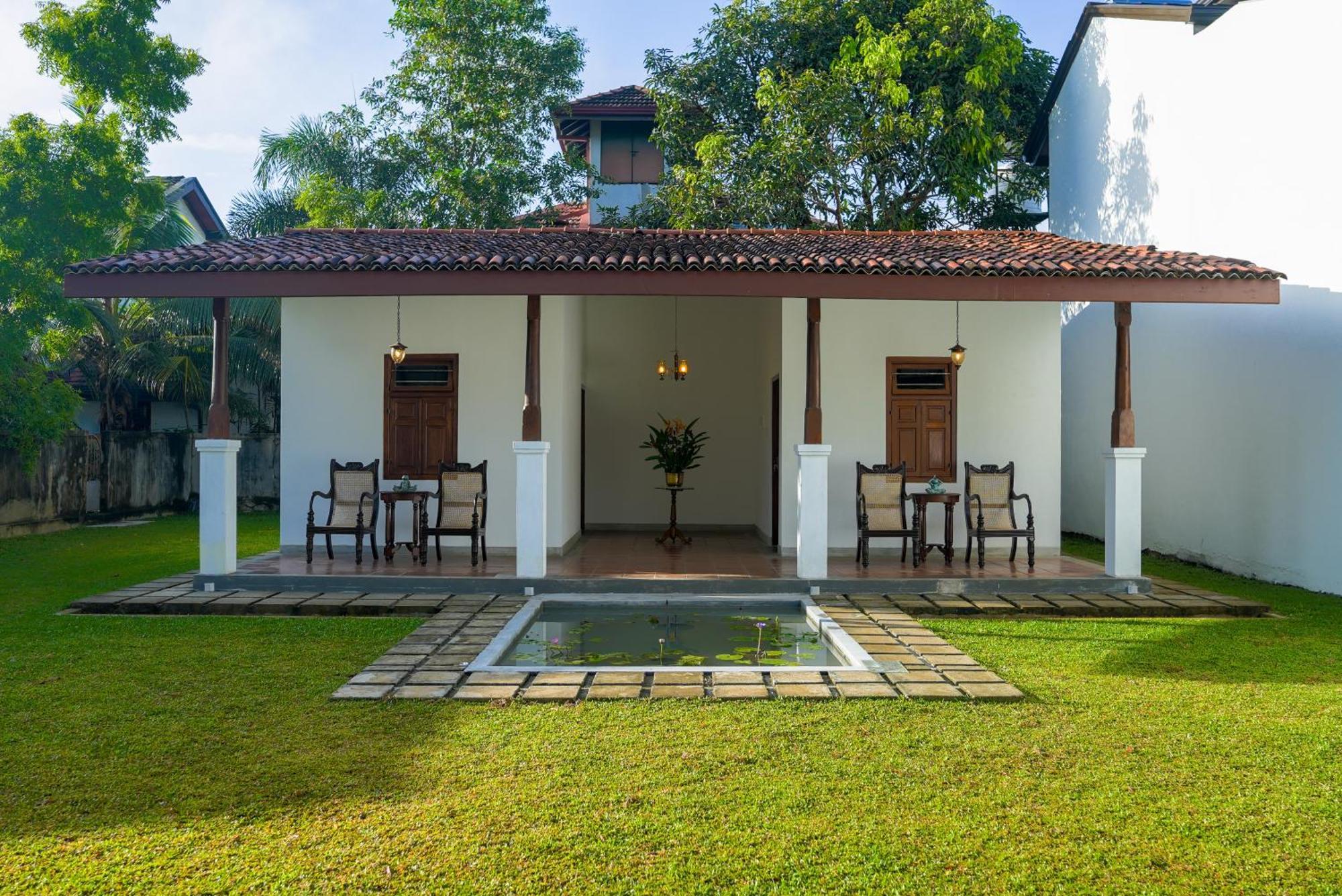 Summer House - Private Villa Close To International Airport Bia Джа-Ела Екстериор снимка