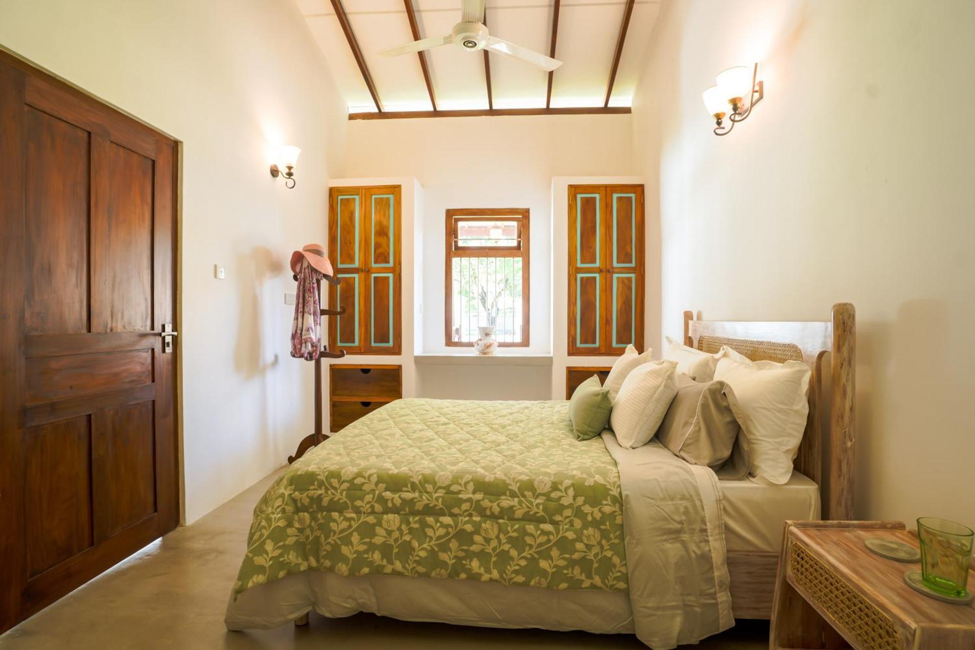 Summer House - Private Villa Close To International Airport Bia Джа-Ела Екстериор снимка
